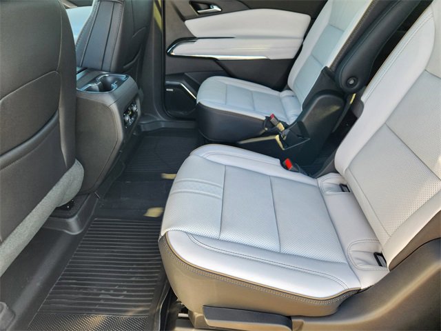 New 2026 Chevrolet Traverse High Country w/ LPO, Floor Liner Package image 32