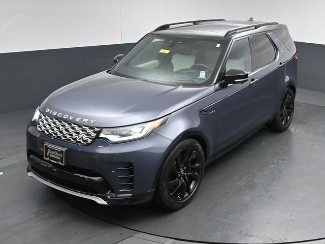 Used 2024 Land Rover Discovery Metropolitan Edition AWD/4WD image 48