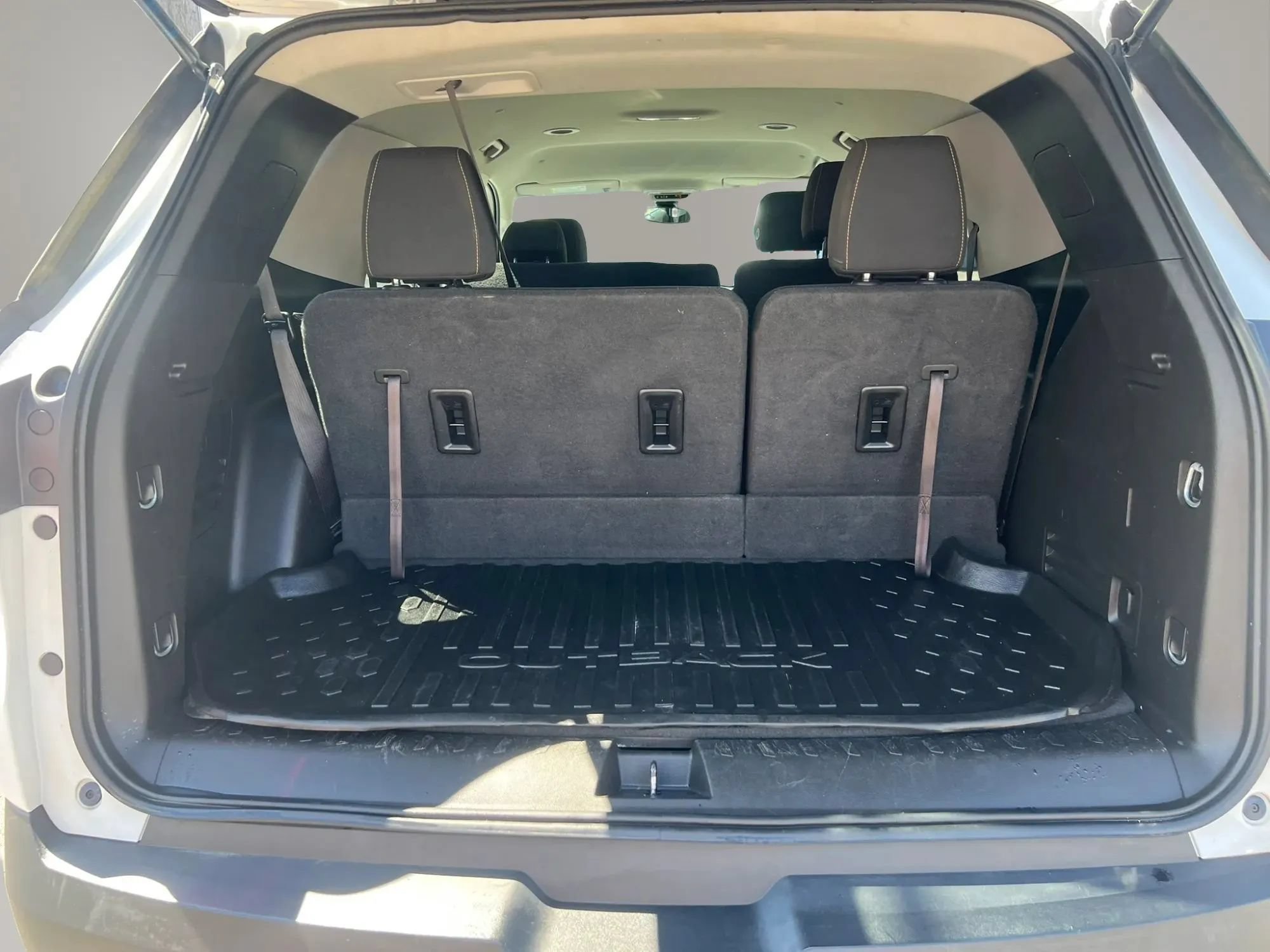 Used 2019 Chevrolet Traverse LS FWD image 9
