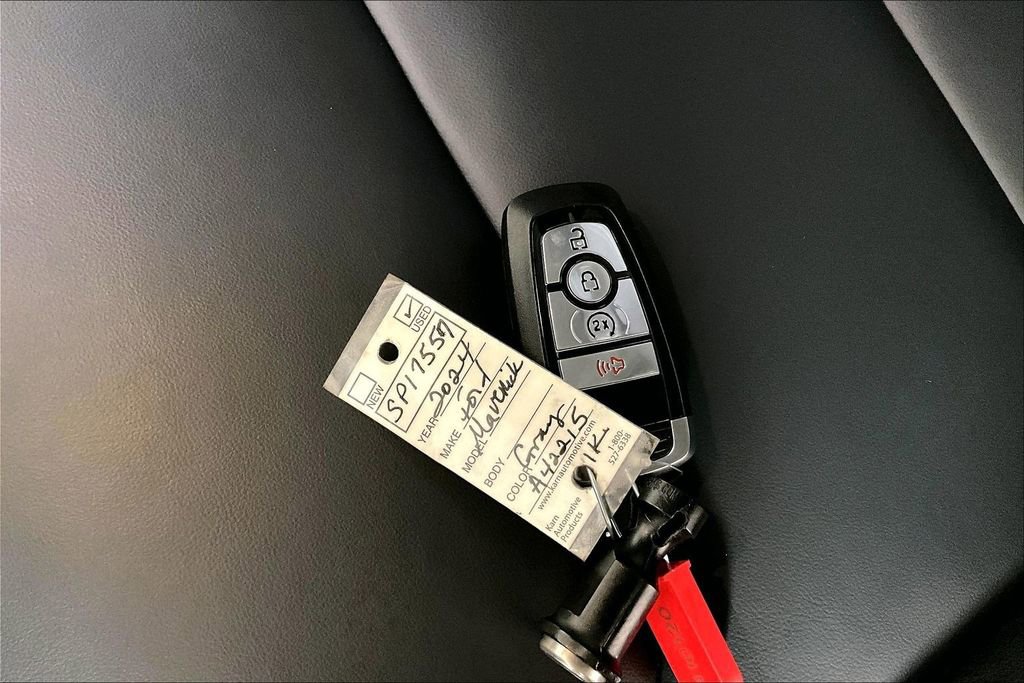 Used 2024 Ford Maverick Lariat w/ Black Appearance Package image 10