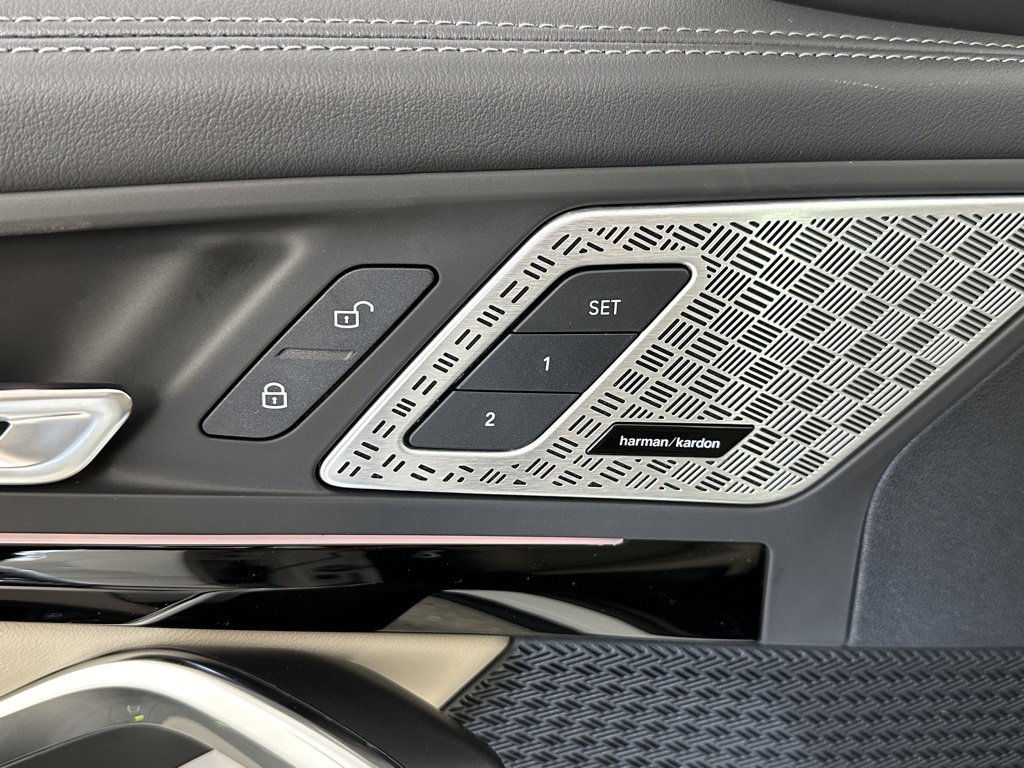 New 2025 BMW X1 xDrive28i w/ Premium Package image 10