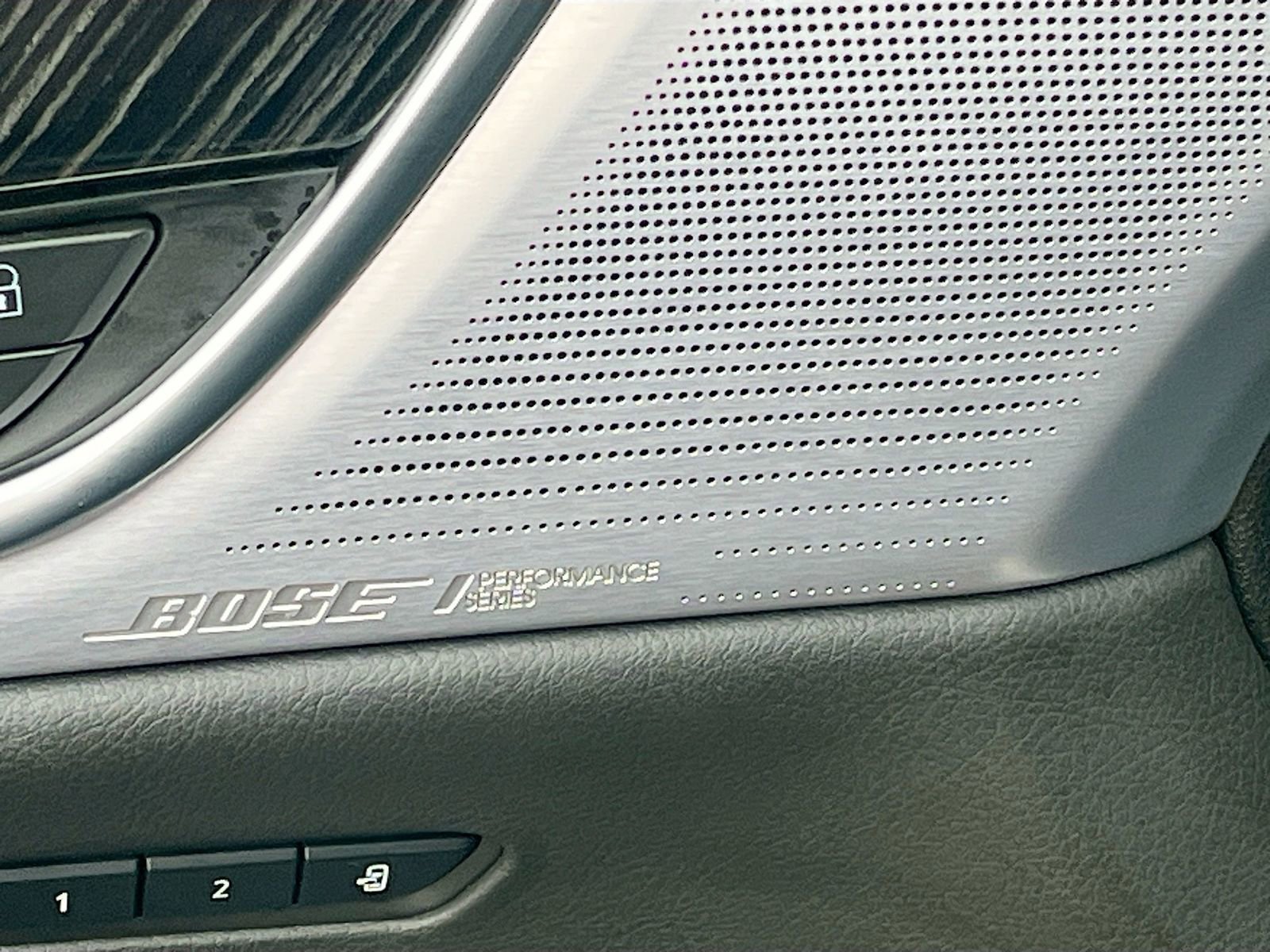 Used 2024 Cadillac XT6 Premium Luxury image 19