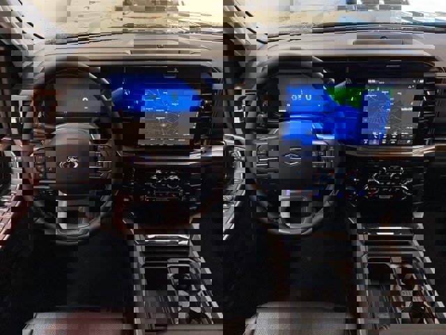 New 2026 Ford F350 Lariat w/ FX4 Off-Road Package image 11