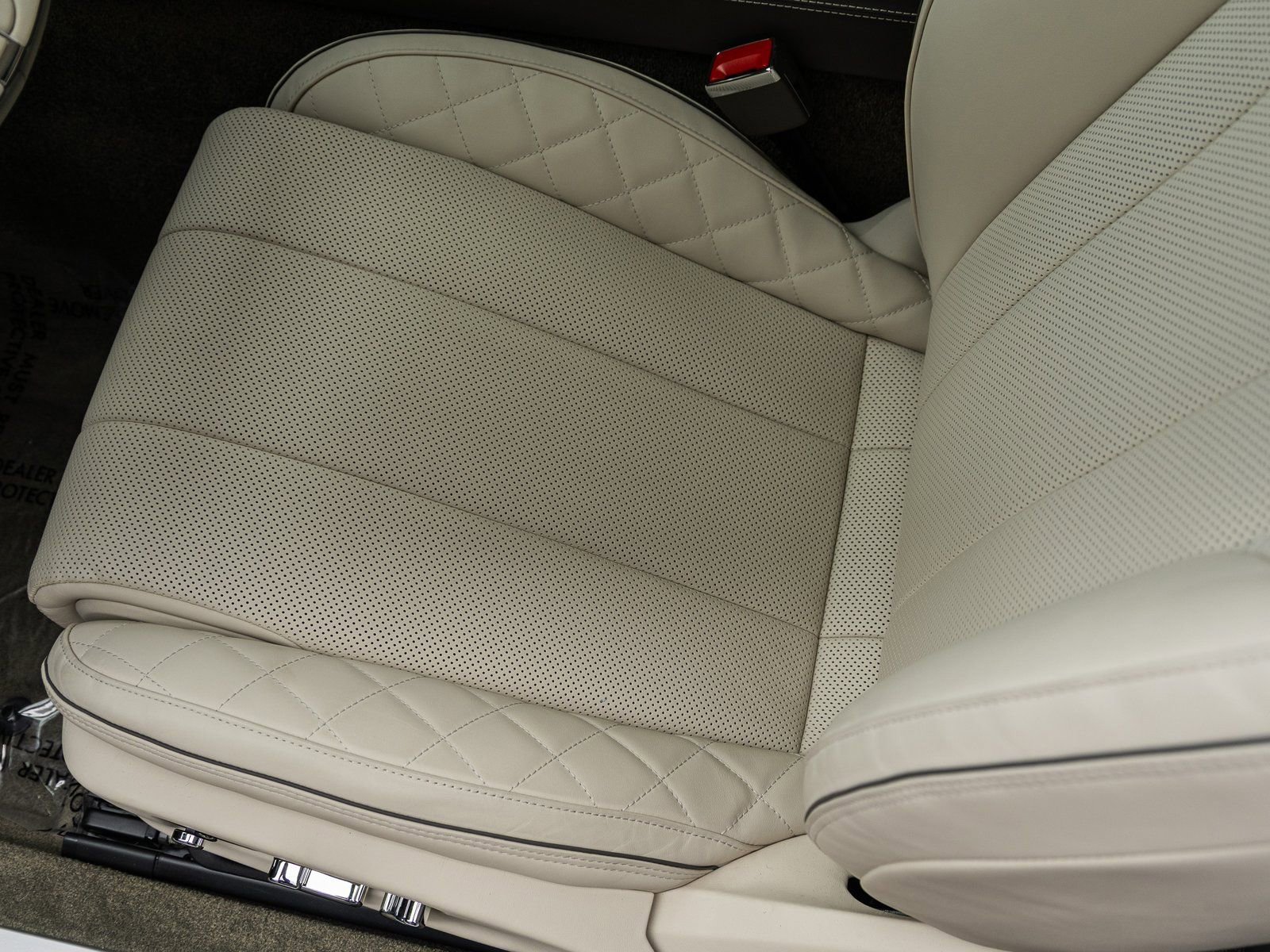 Used 2022 Bentley Continental GT image 26