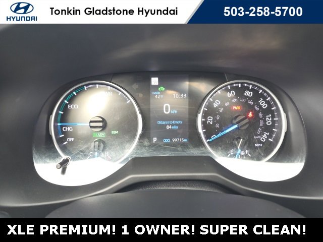 Used 2022 Toyota RAV4 XLE Premium image 12