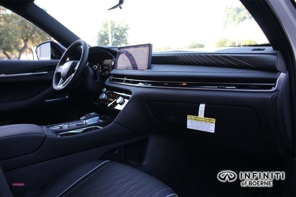 Certified 2026 INFINITI QX60 Autograph w/ Dark Cargo Package image 12