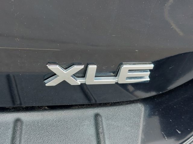 Used 2024 Toyota Highlander XLE FWD image 47