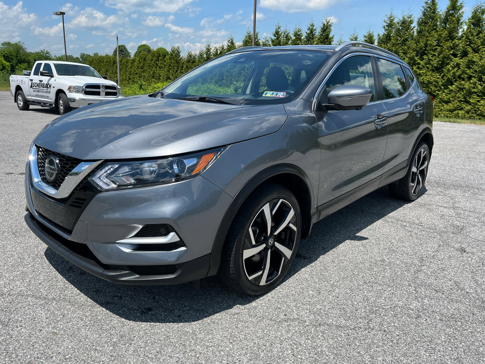 Used 2022 Nissan Rogue Sport SL AWD/4WD image 7