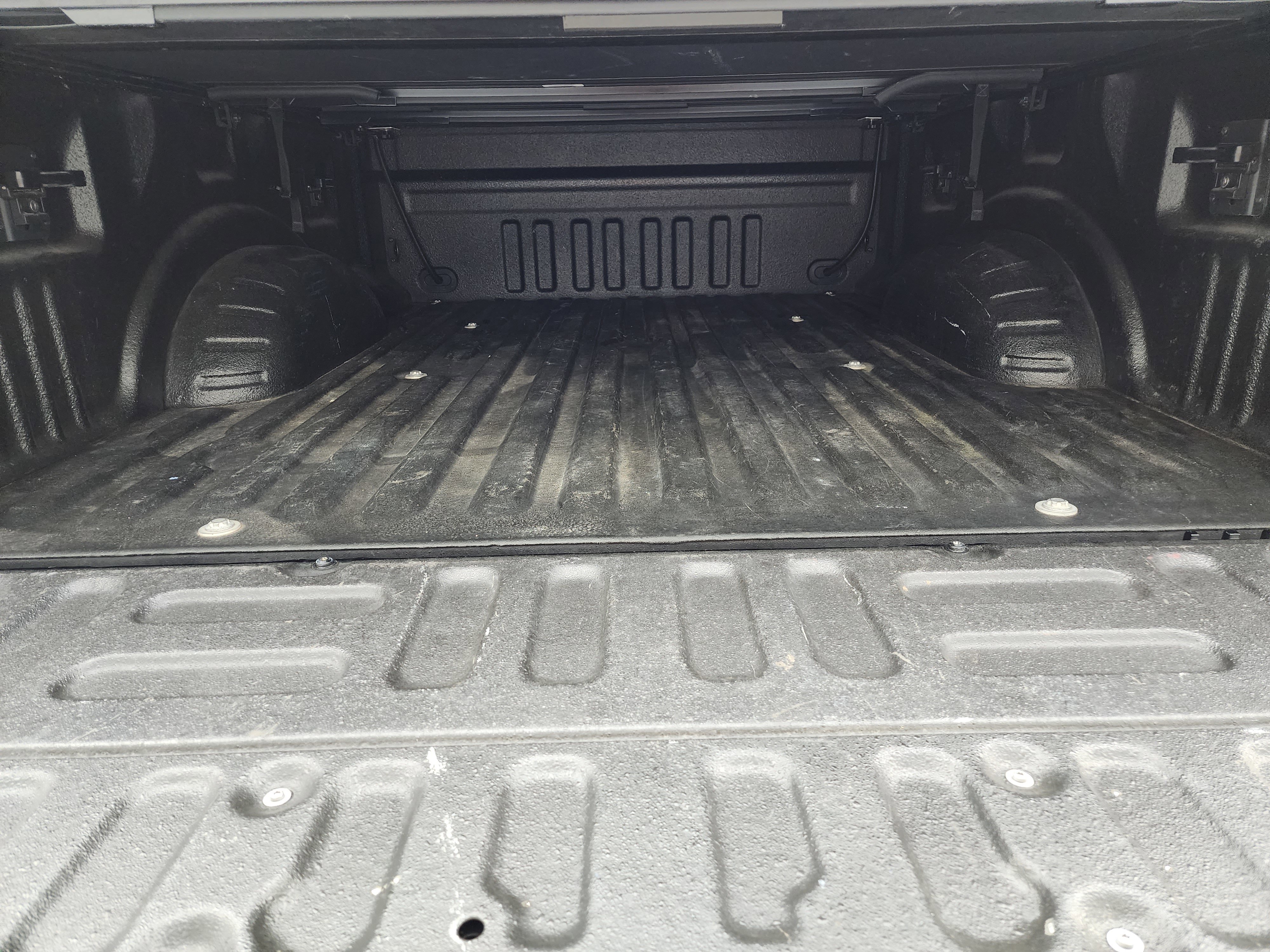 Used 2021 Ford F350 Lariat w/ Lariat Ultimate Package AWD/4WD image 32