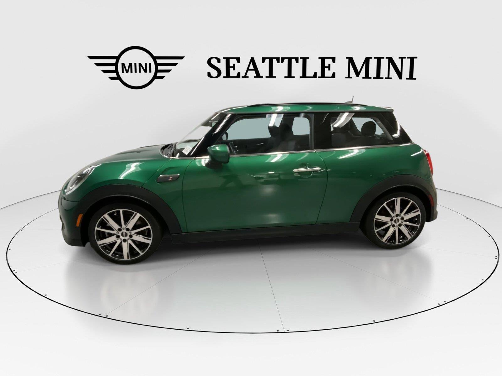 Used 2024 MINI Cooper S FWD image 6