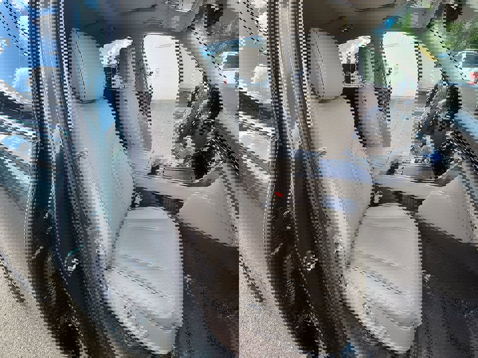 Used 2023 Genesis GV80 2.5T w/ Prestige 20" Package AWD/4WD image 26