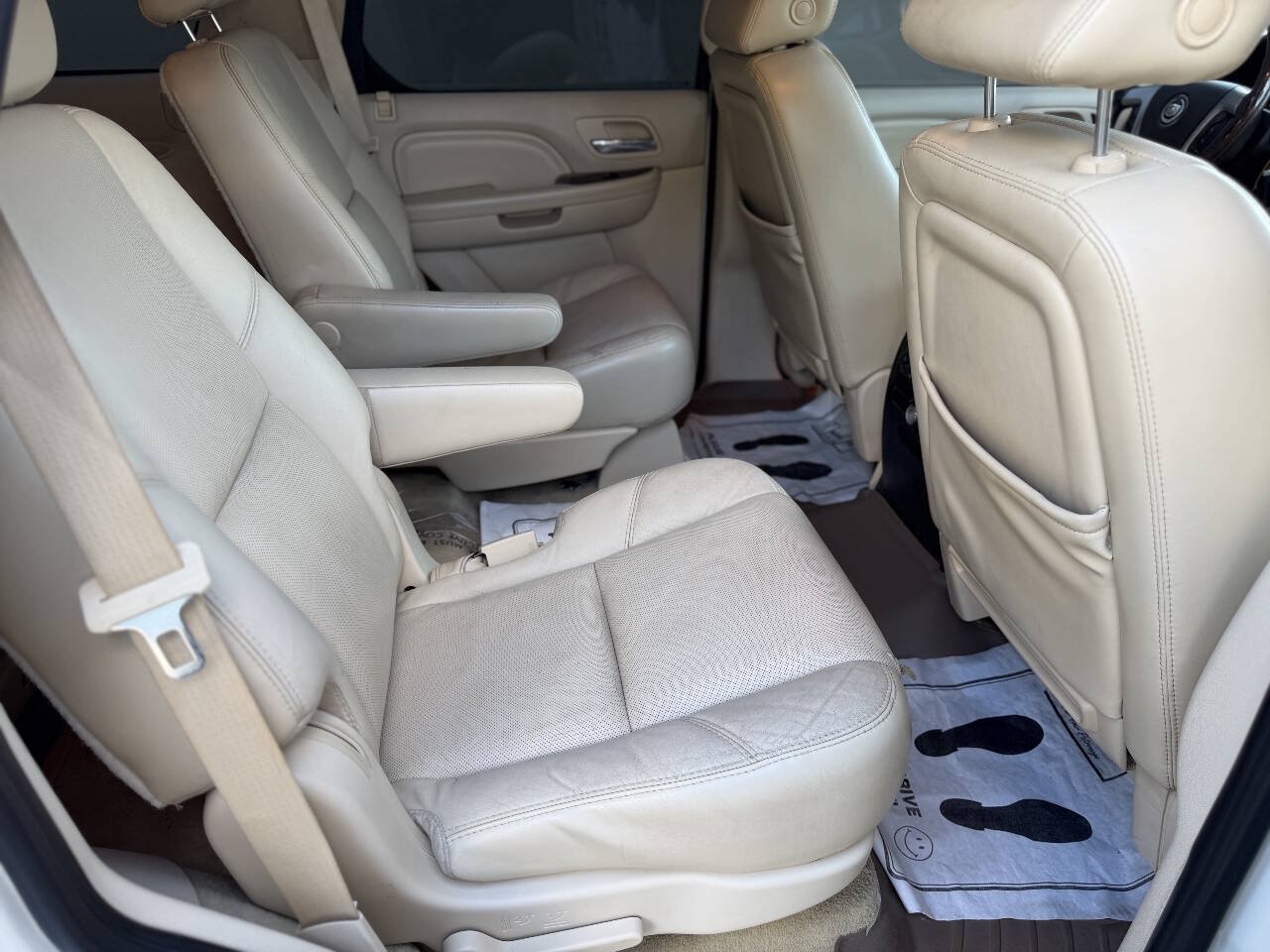 Used 2007 Cadillac Escalade 2WD w/ Information Package image 20