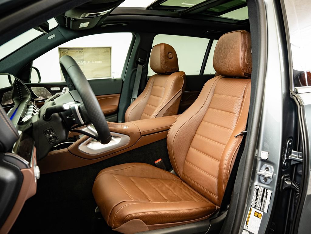 New 2026 Mercedes-Benz GLS 450 4MATIC image 25