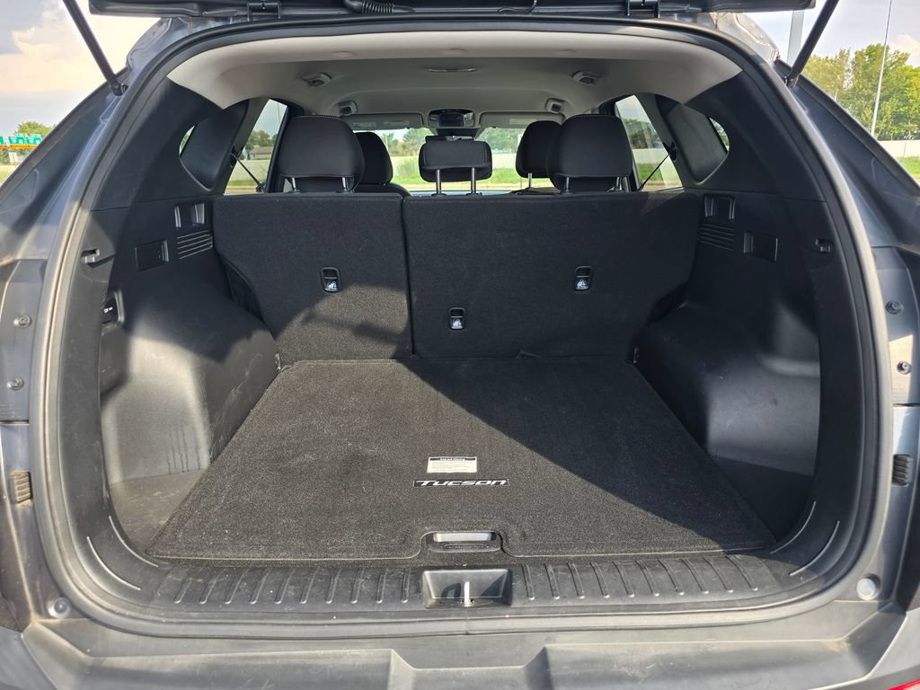 Used 2022 Hyundai Tucson SEL w/ Cargo Package FWD image 16