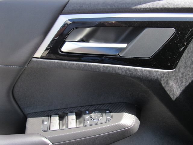 New 2026 Mitsubishi Outlander SE FWD image 21