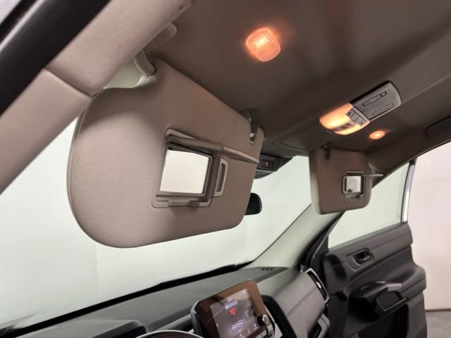 Used 2024 Nissan Pathfinder SV FWD image 36