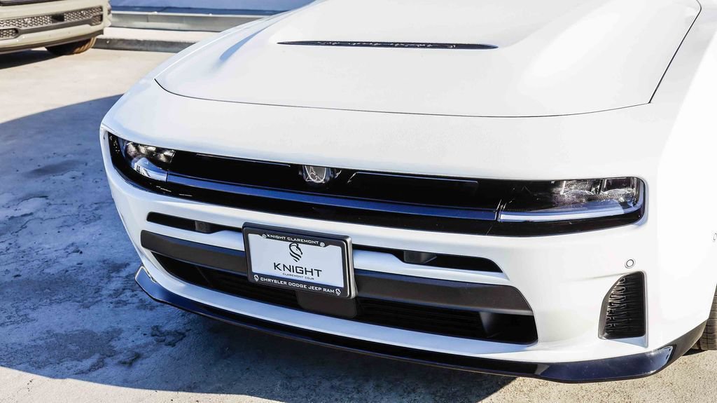 New 2026 Dodge Charger Scat Pack w/ Blacktop Package AWD/4WD image 6