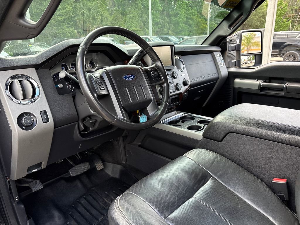 Used 2016 Ford F250 Lariat w/ Chrome Package image 6