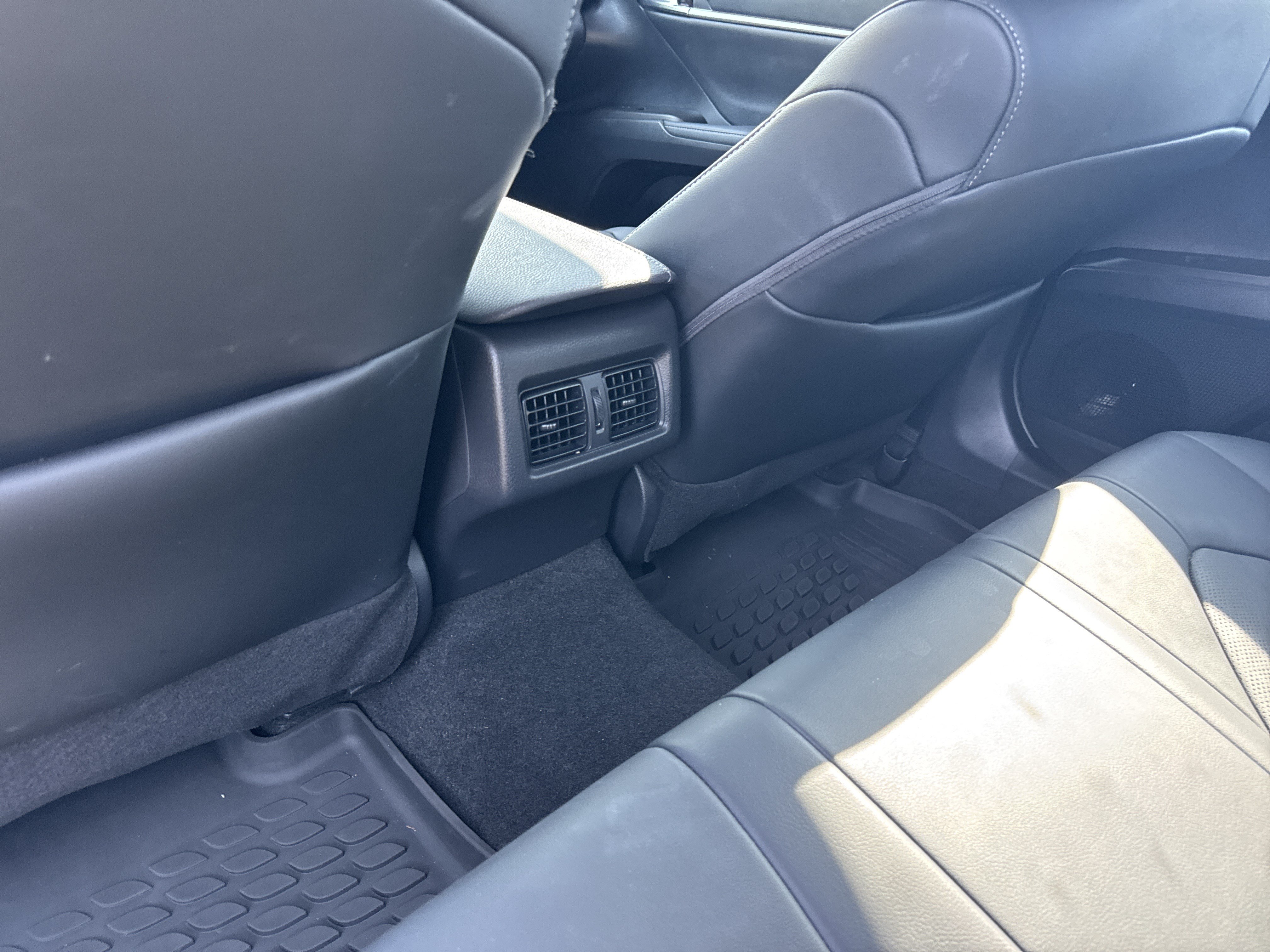 Used 2023 Toyota Camry XSE w/ Cold Weather Package FWD image 14