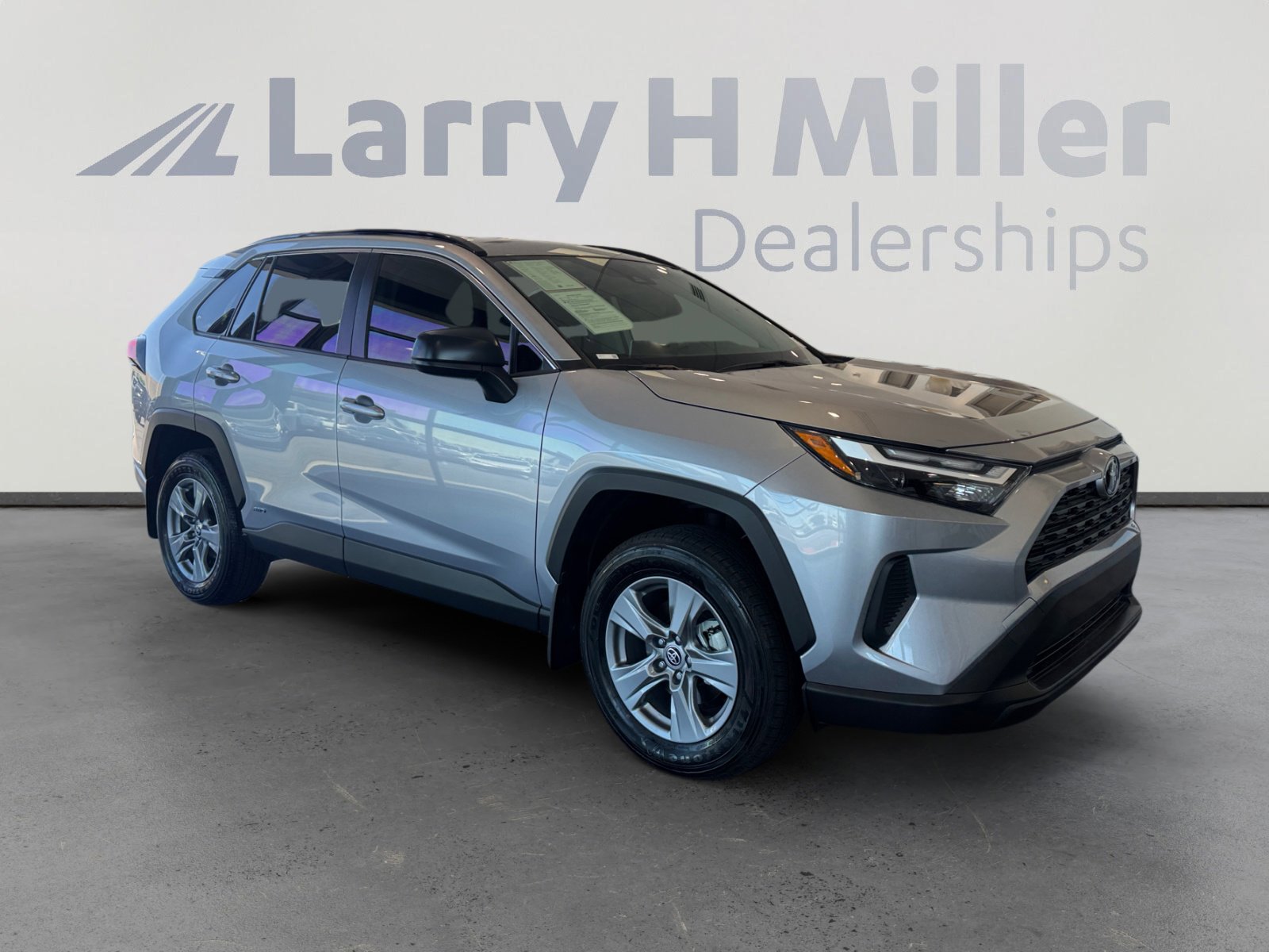 Certified 2025 Toyota RAV4 LE image 7