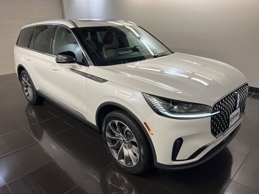 Used 2026 Lincoln Aviator Reserve w/ Illumination Package