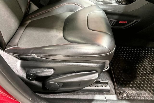 Used 2021 Jeep Cherokee Trailhawk w/ Sun & Sound Group image 39