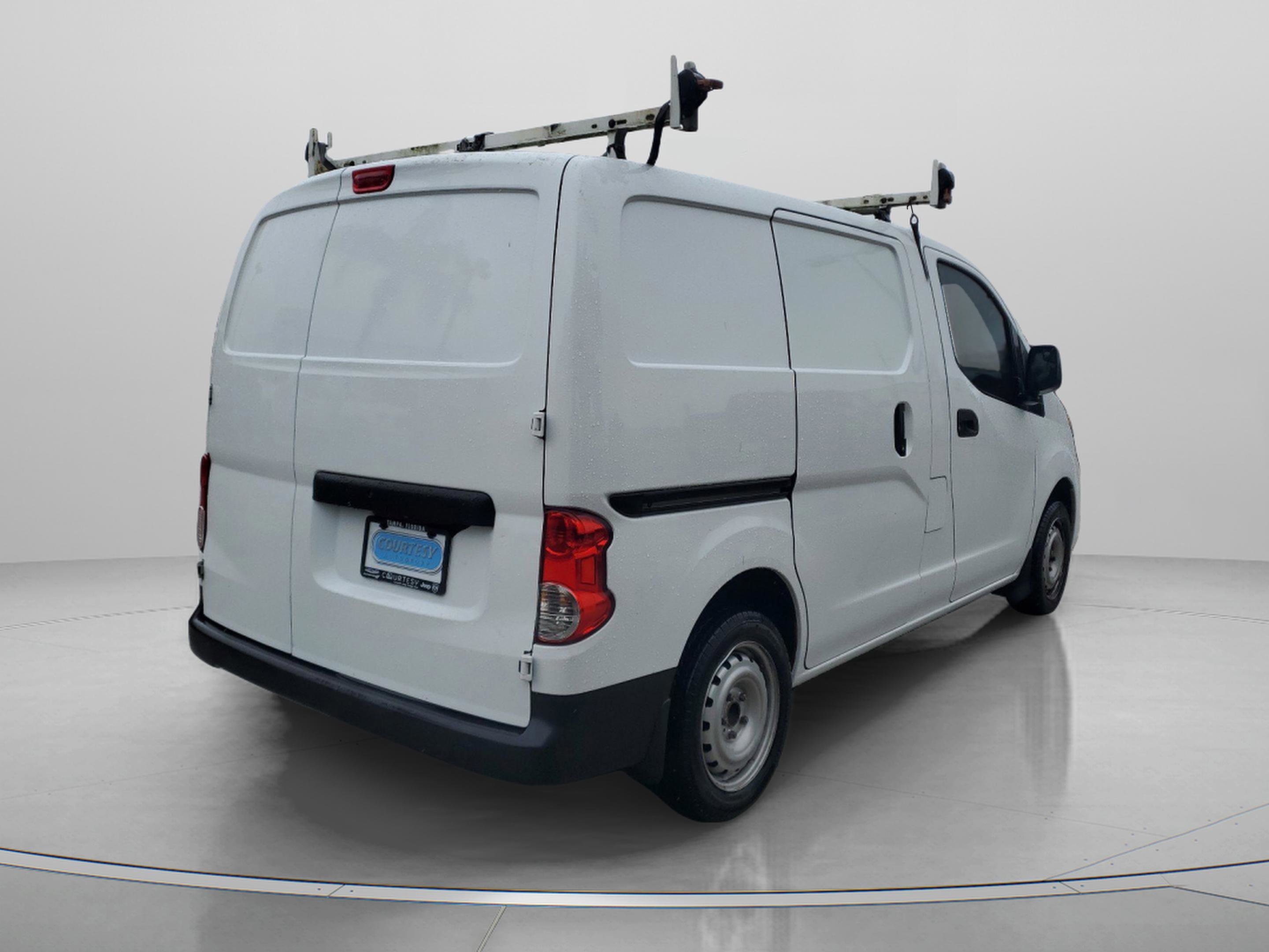 Used 2021 Nissan NV200 S FWD image 3