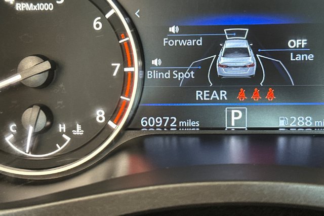 Used 2024 Nissan Altima 2.5 SR FWD image 27