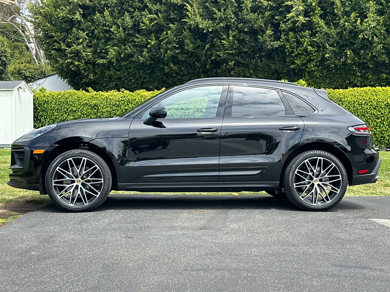 New 2026 Porsche Macan S AWD/4WD image 2