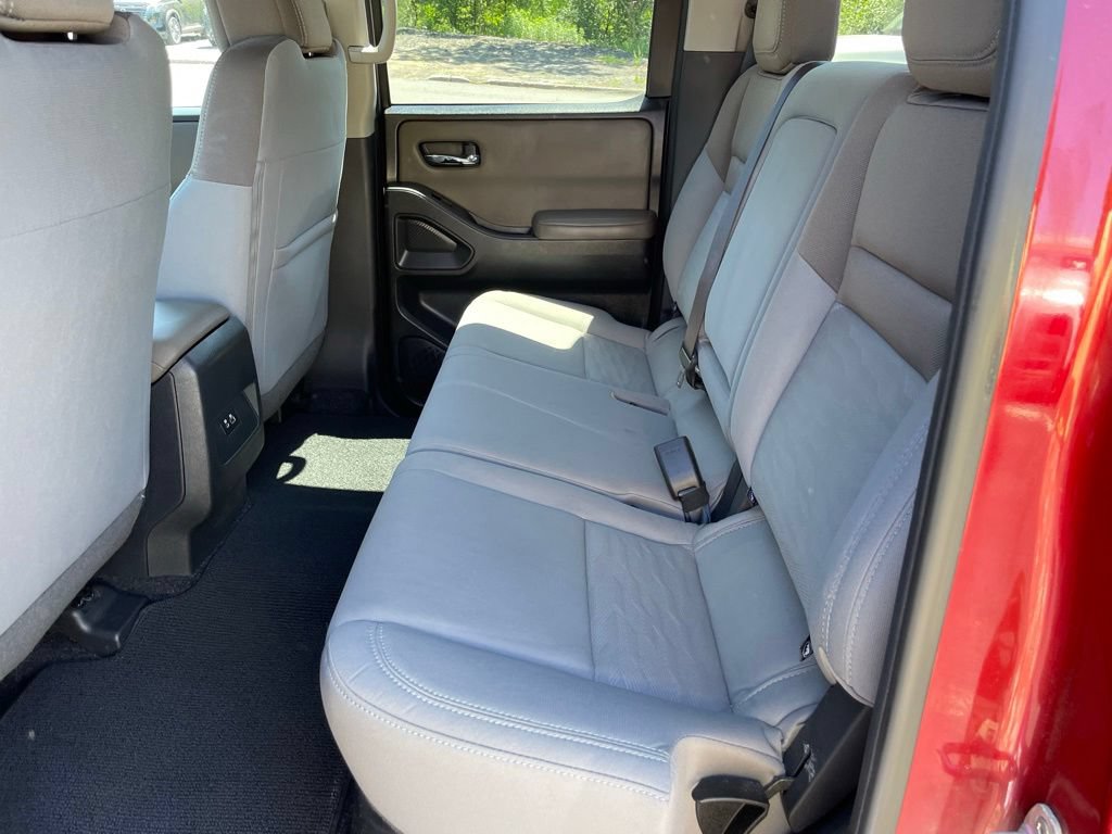 Certified 2024 Nissan Frontier SV AWD/4WD image 7