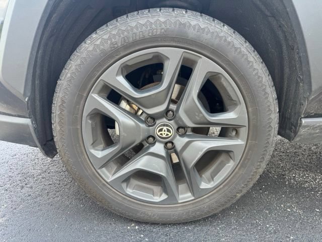 Used 2024 Toyota RAV4 Adventure AWD/4WD image 12