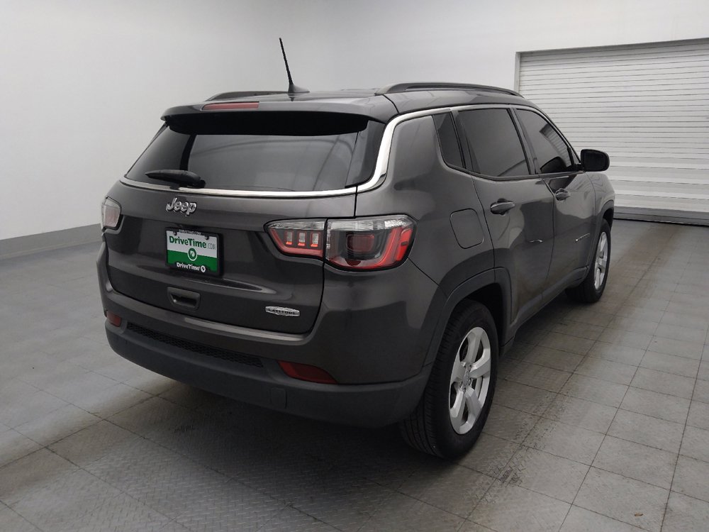 Used 2020 Jeep Compass Latitude FWD image 9