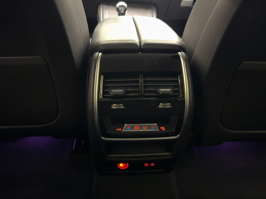 Used 2020 BMW X7 xDrive40i w/ Premium Package AWD/4WD image 79
