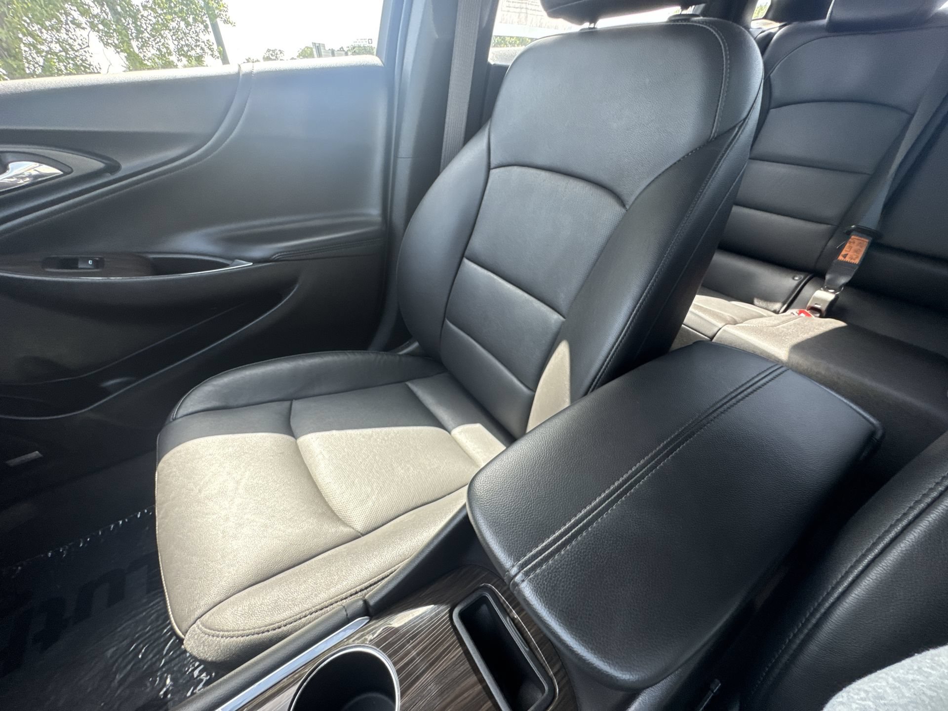 Certified 2022 Chevrolet Malibu Premier FWD image 21