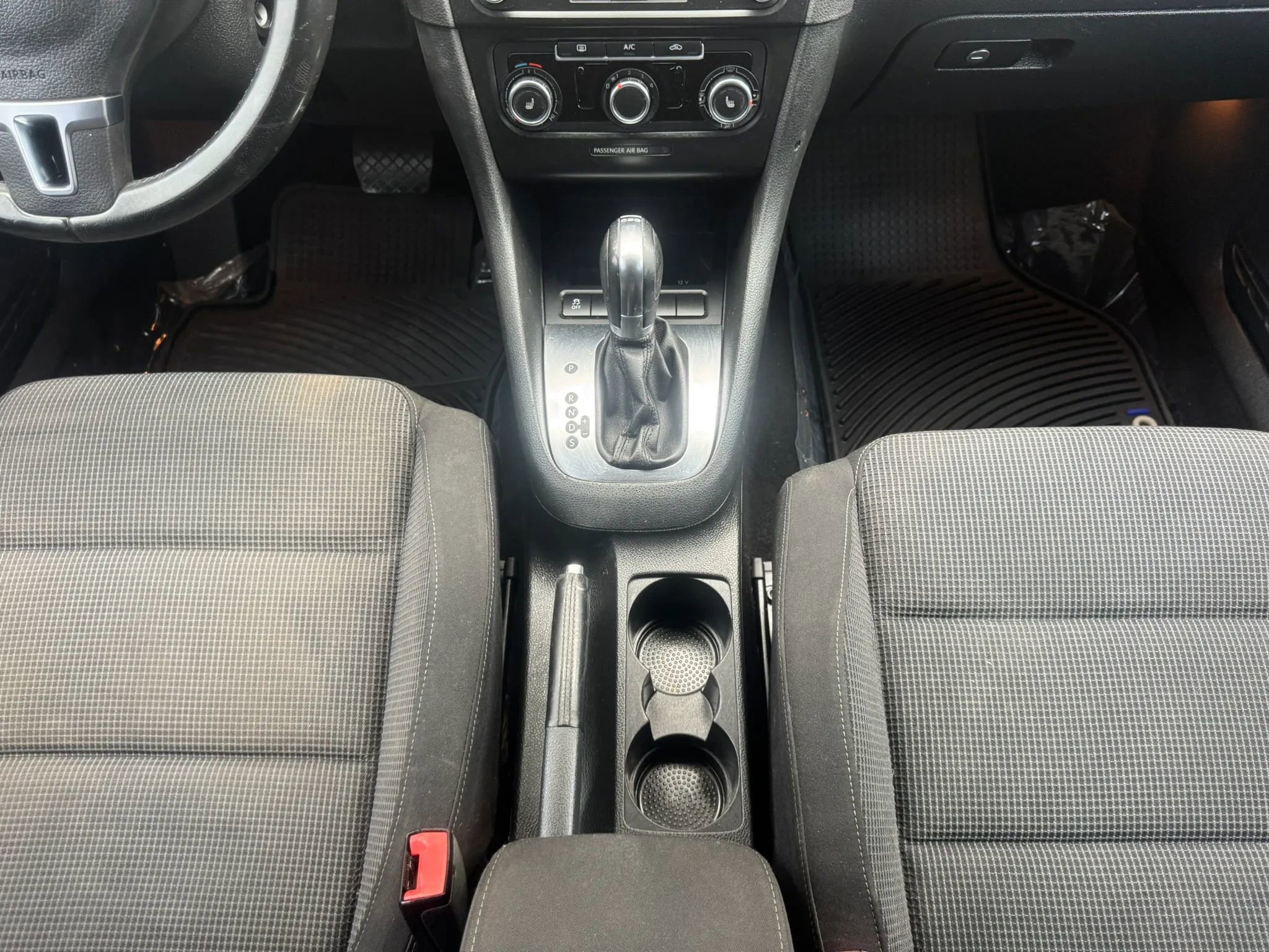 Used 2014 Volkswagen Golf TDI FWD image 22