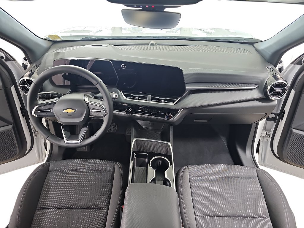 Certified 2025 Chevrolet Equinox LT w/ Safety and Technology Package AWD/4WD image 11