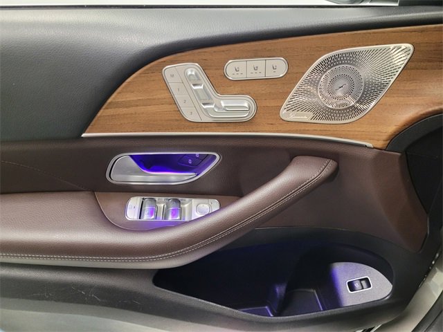 Used 2021 Mercedes-Benz GLS 450 4MATIC image 28