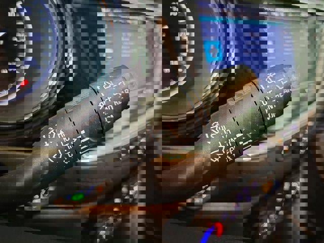 Used 2023 Buick Encore GX Preferred image 18