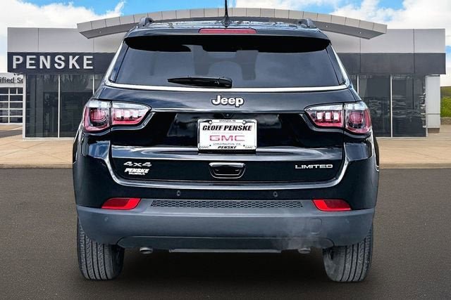 Used 2025 Jeep Compass Limited AWD/4WD image 4
