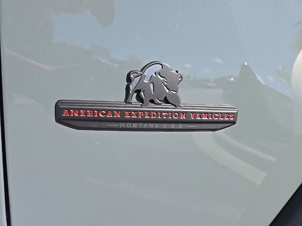 New 2025 Jeep Wrangler Unlimited Rubicon w/ Safety Group AWD/4WD image 25
