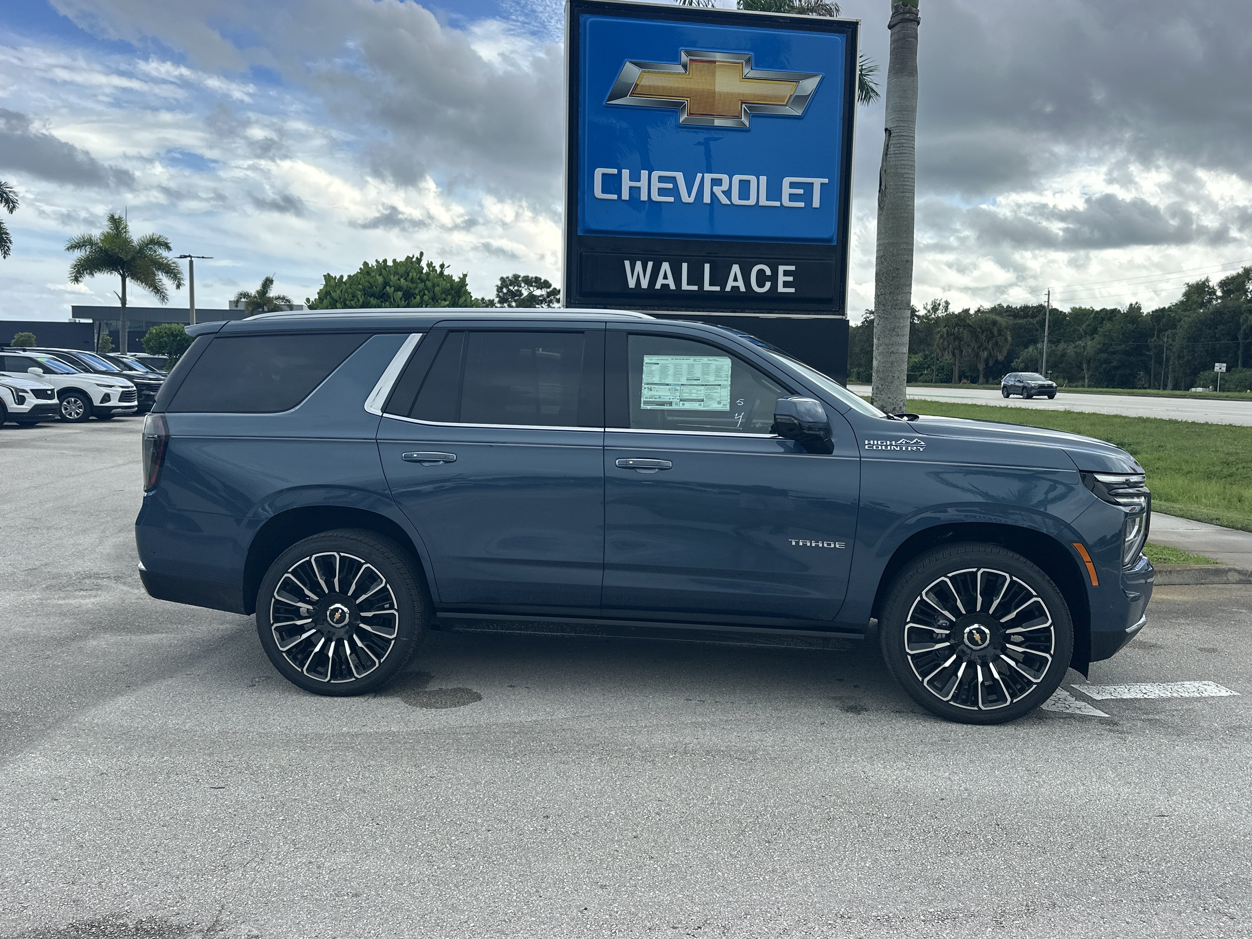 New 2026 Chevrolet Tahoe High Country AWD/4WD image 5