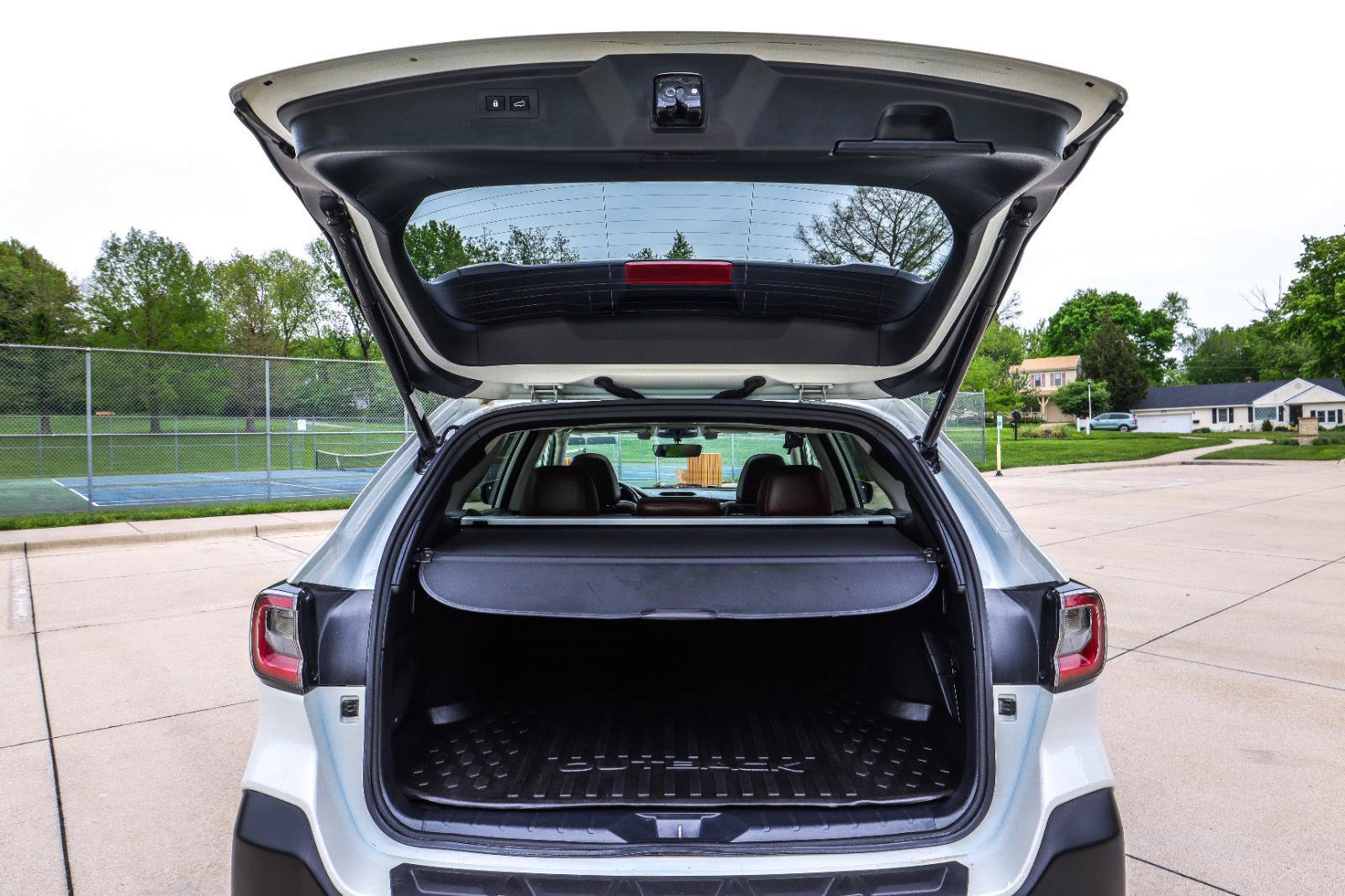 Used 2020 Subaru Outback Touring w/ Popular Package #2 AWD/4WD image 21