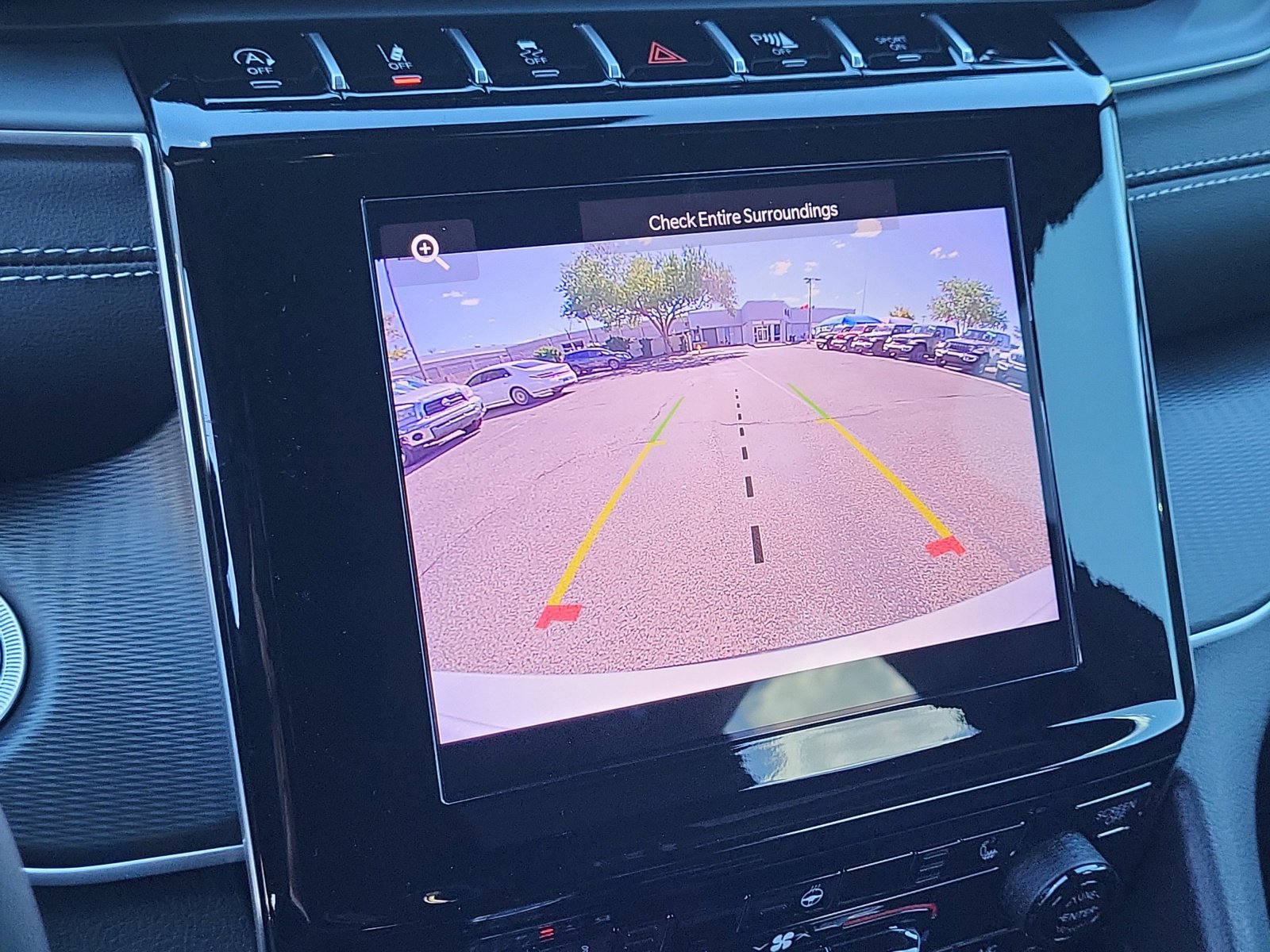 New 2025 Jeep Grand Cherokee L Altitude image 13