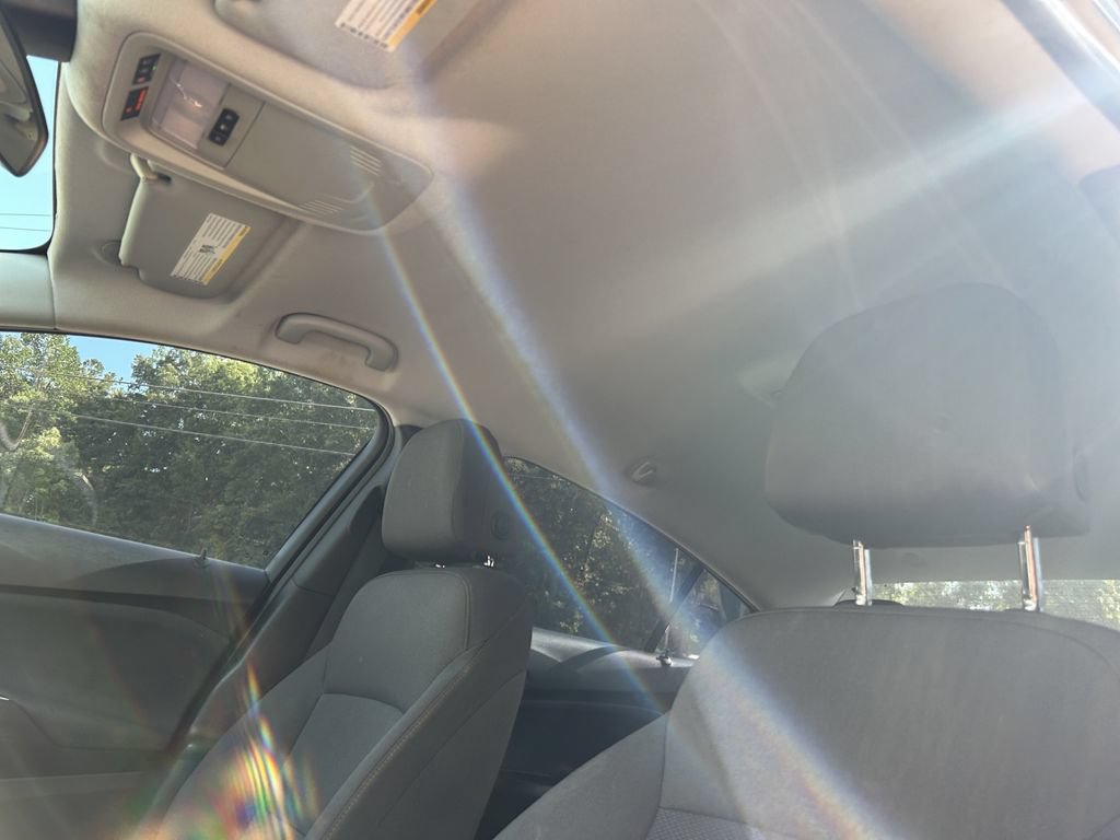 Used 2019 Chevrolet Cruze LS w/ LS Convenience Package FWD image 16