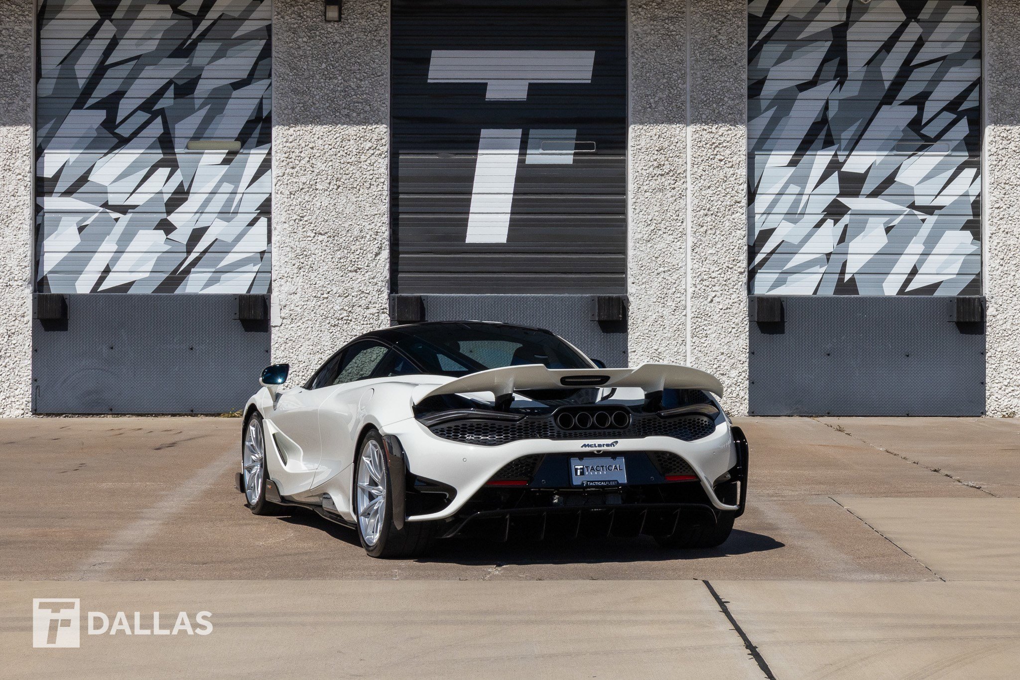 Used 2021 McLaren 765LT image 13