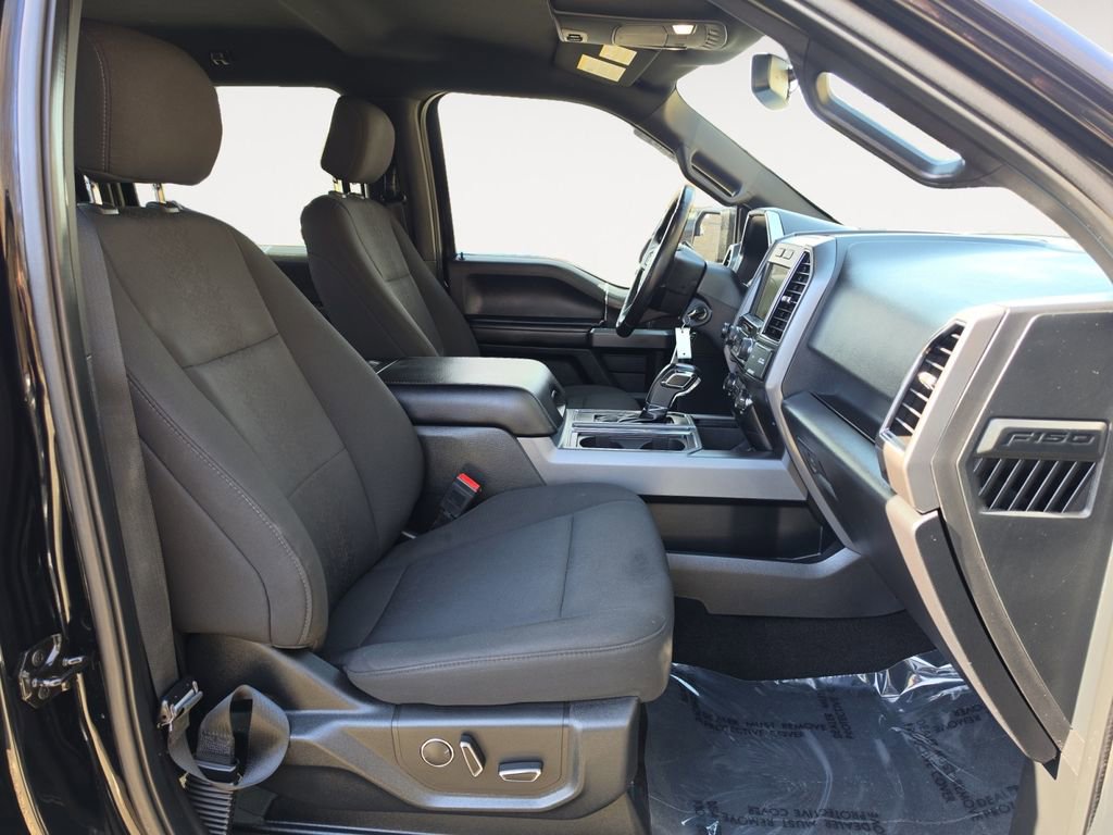 Used 2018 Ford F150 XLT w/ Equipment Group 302A Luxury image 15