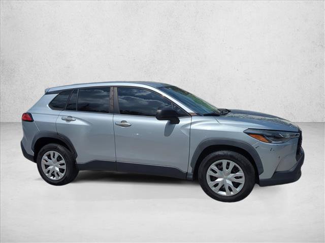 Certified 2022 Toyota Corolla Cross L FWD image 4