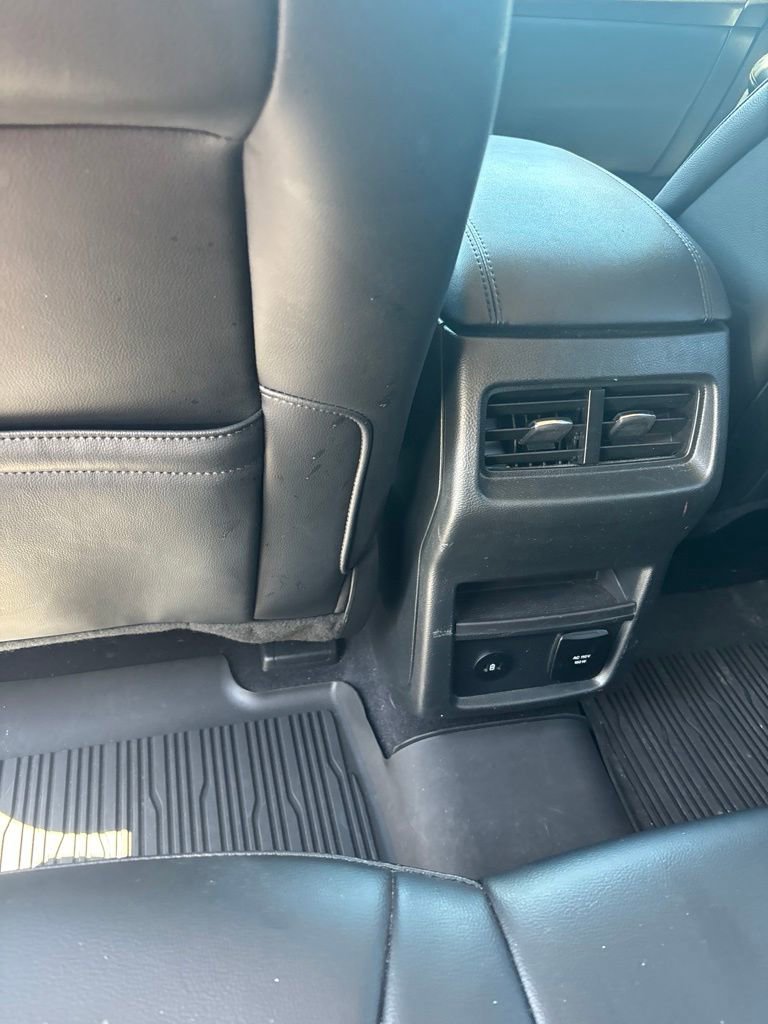 Used 2023 Ford Edge SEL w/ Convenience Package AWD/4WD image 10