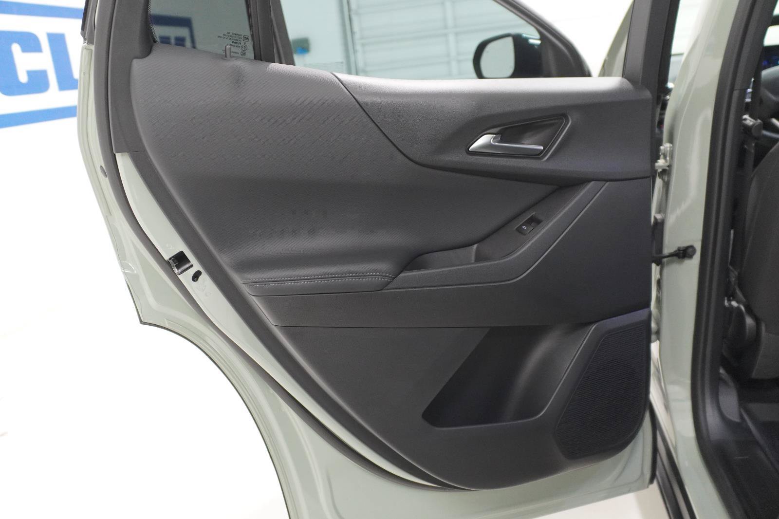 Used 2026 Chevrolet Equinox LT w/ Midnight Edition FWD image 26