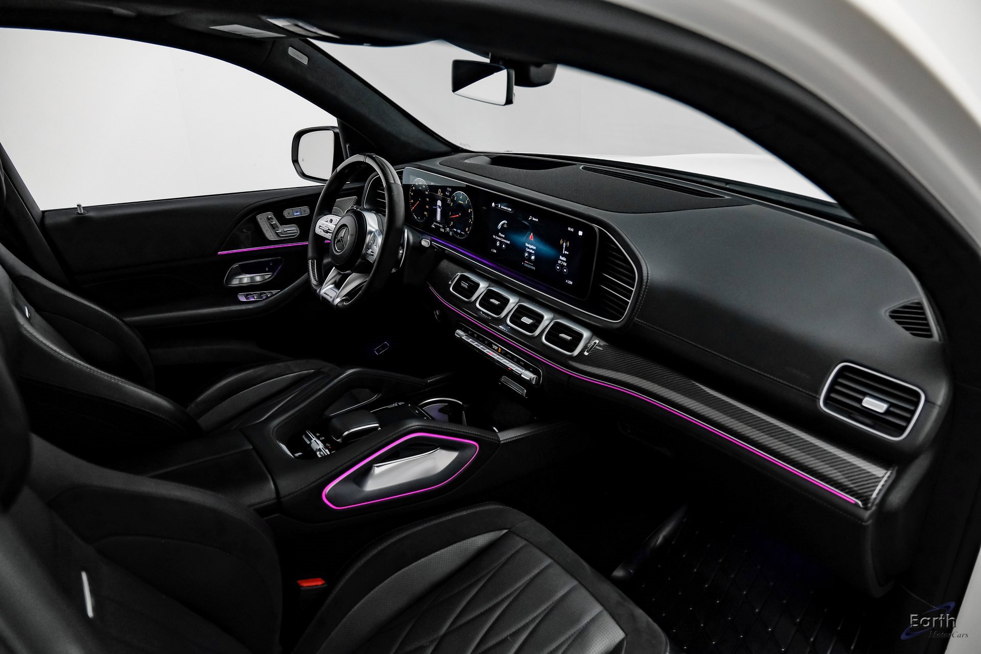 Used 2022 Mercedes-Benz GLS 63 AMG 4MATIC w/ Warmth & Comfort Package image 43